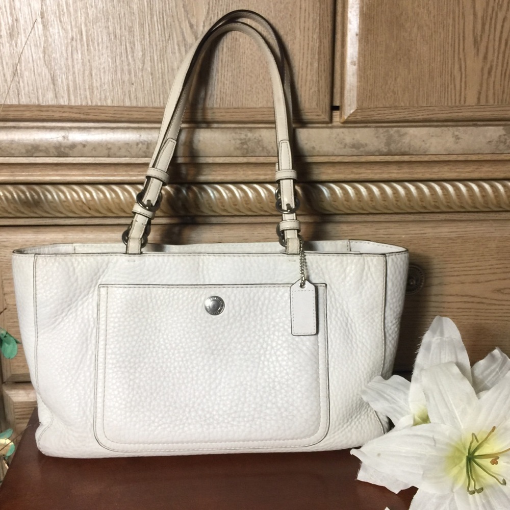 Coach Cowhide Leather Purse